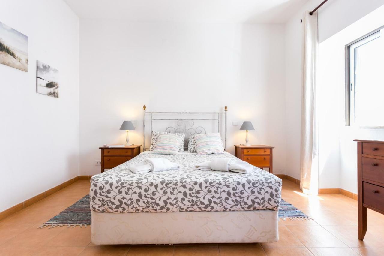 3 Marias Garden House B&B Lagos Esterno foto